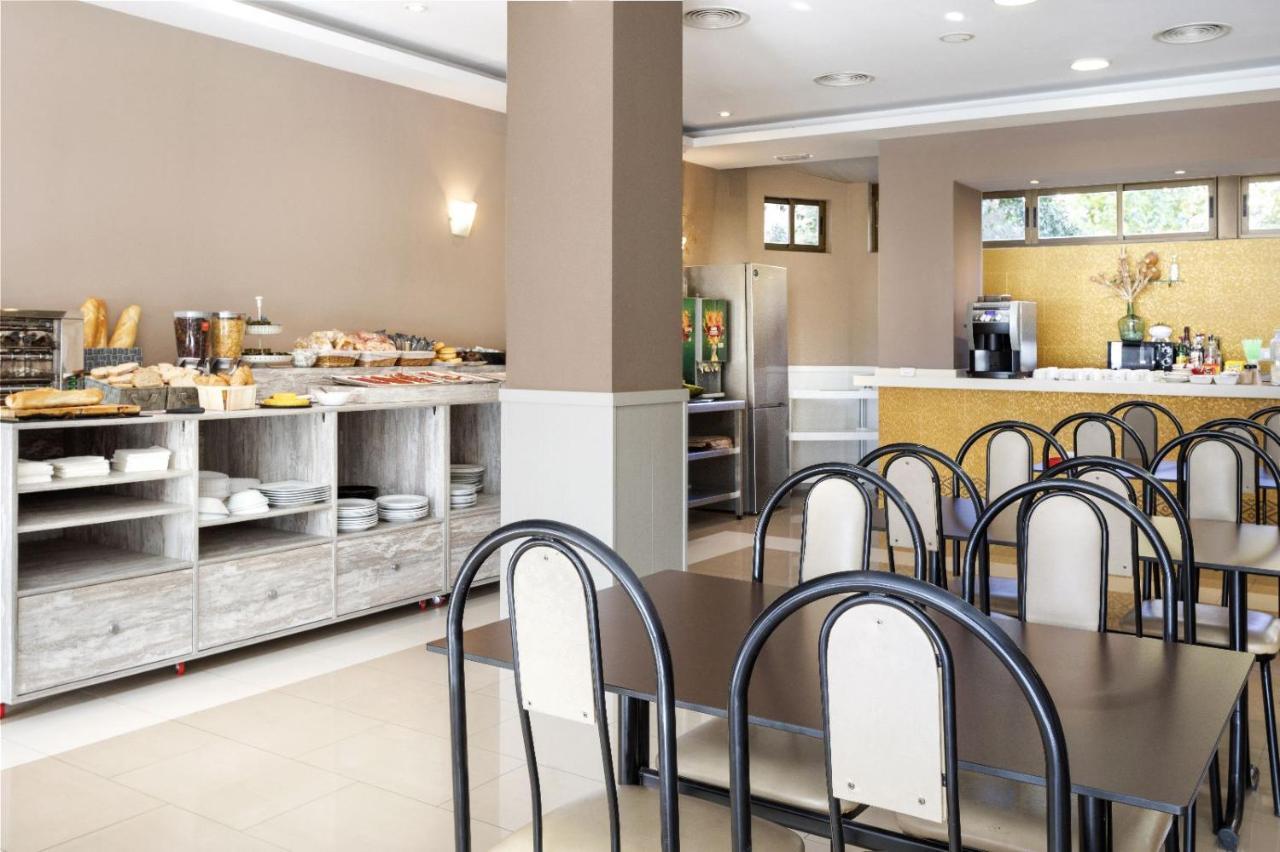 Hotel Victoria Valdemoro Kültér fotó