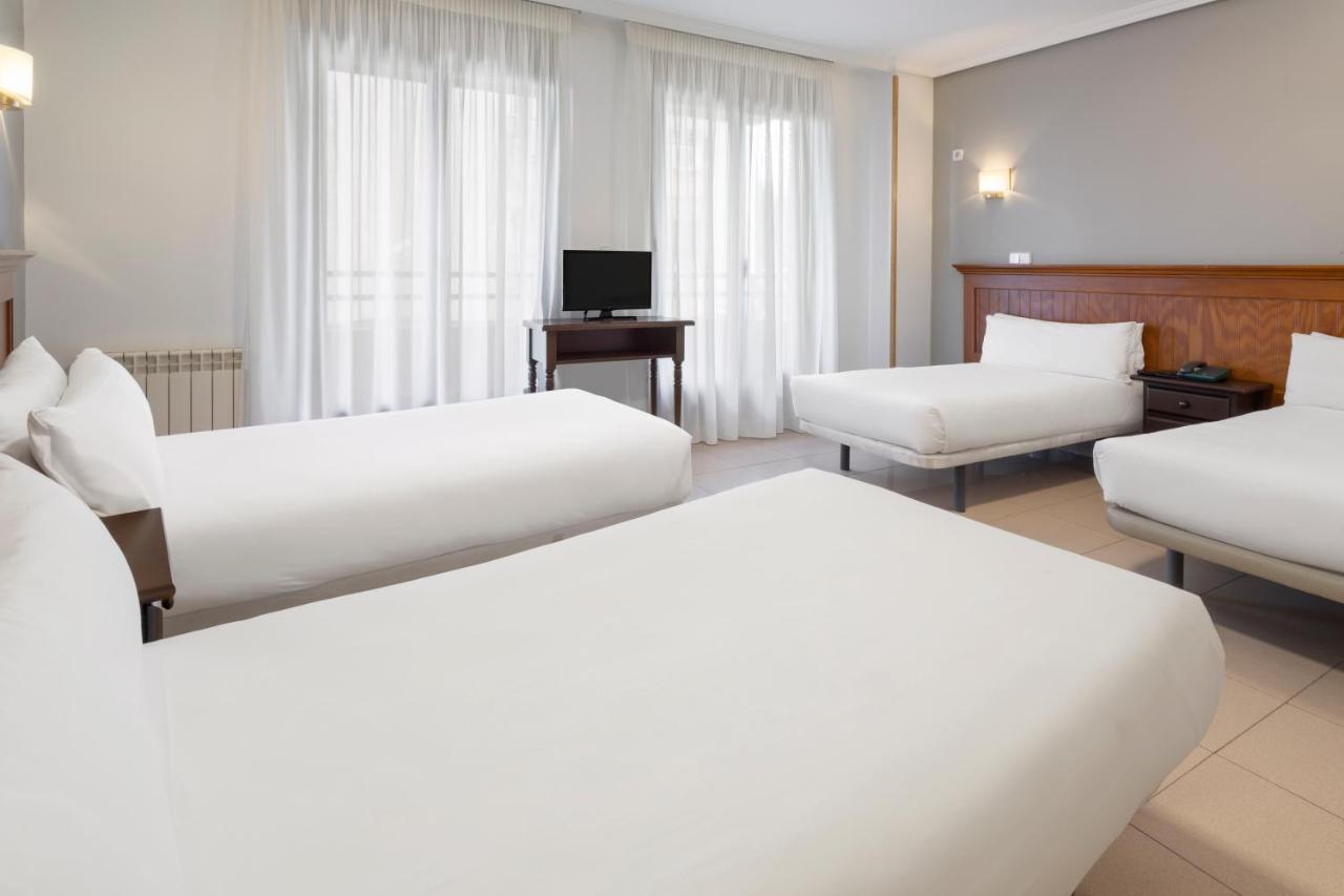Hotel Victoria Valdemoro Kültér fotó